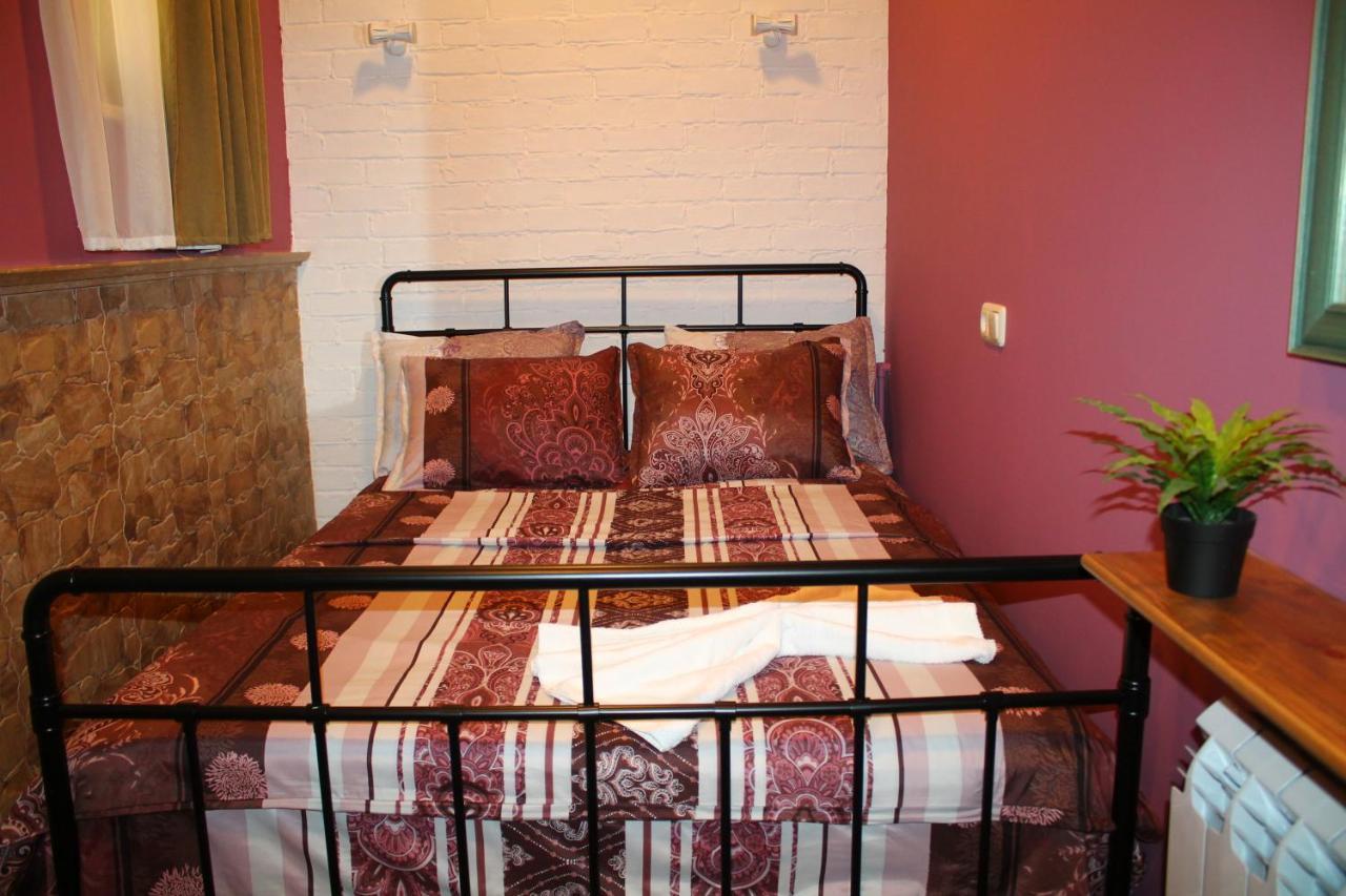 Retro Hostel & Tours Yerevan Exterior photo