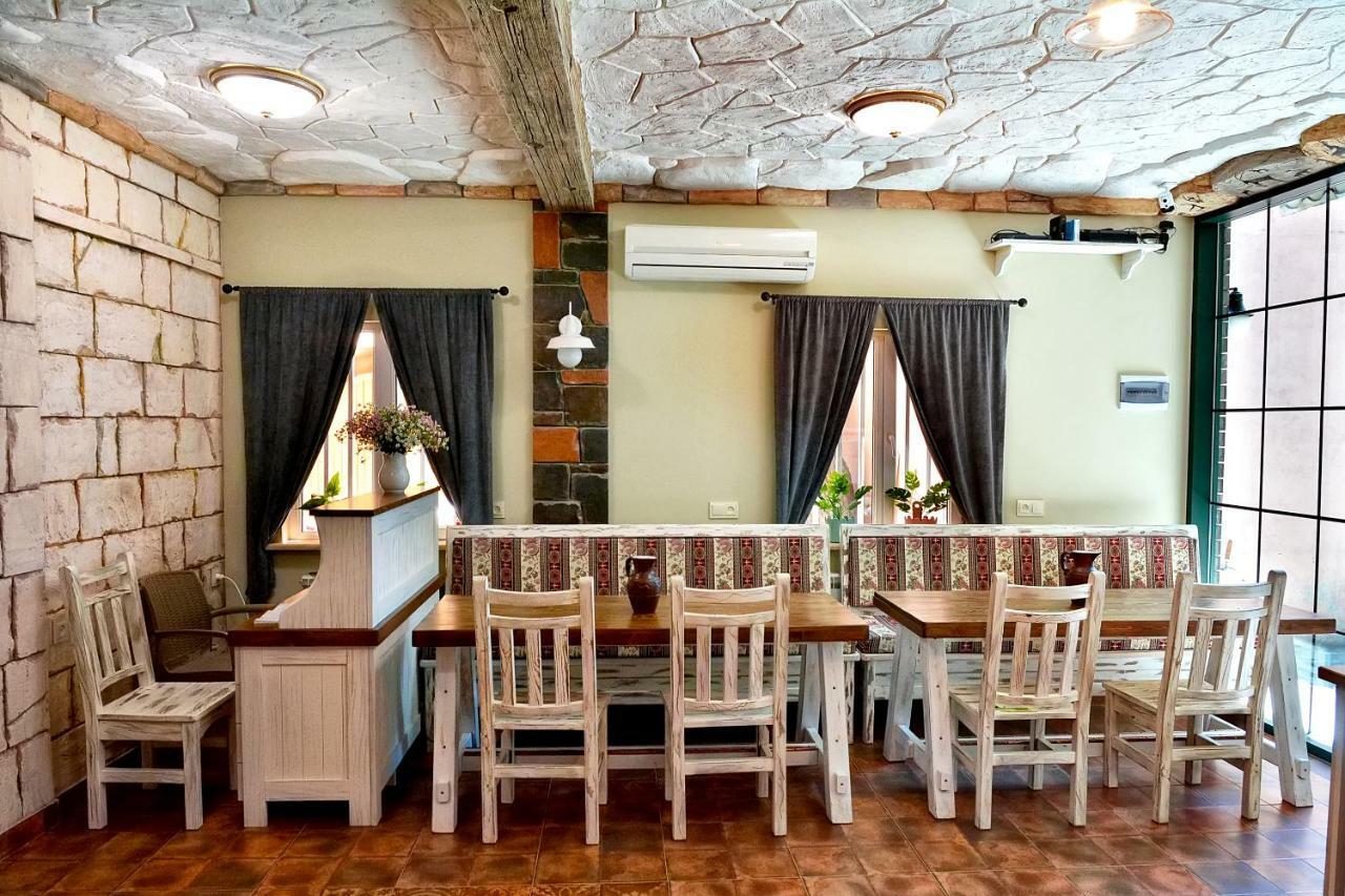 Retro Hostel & Tours Yerevan Exterior photo